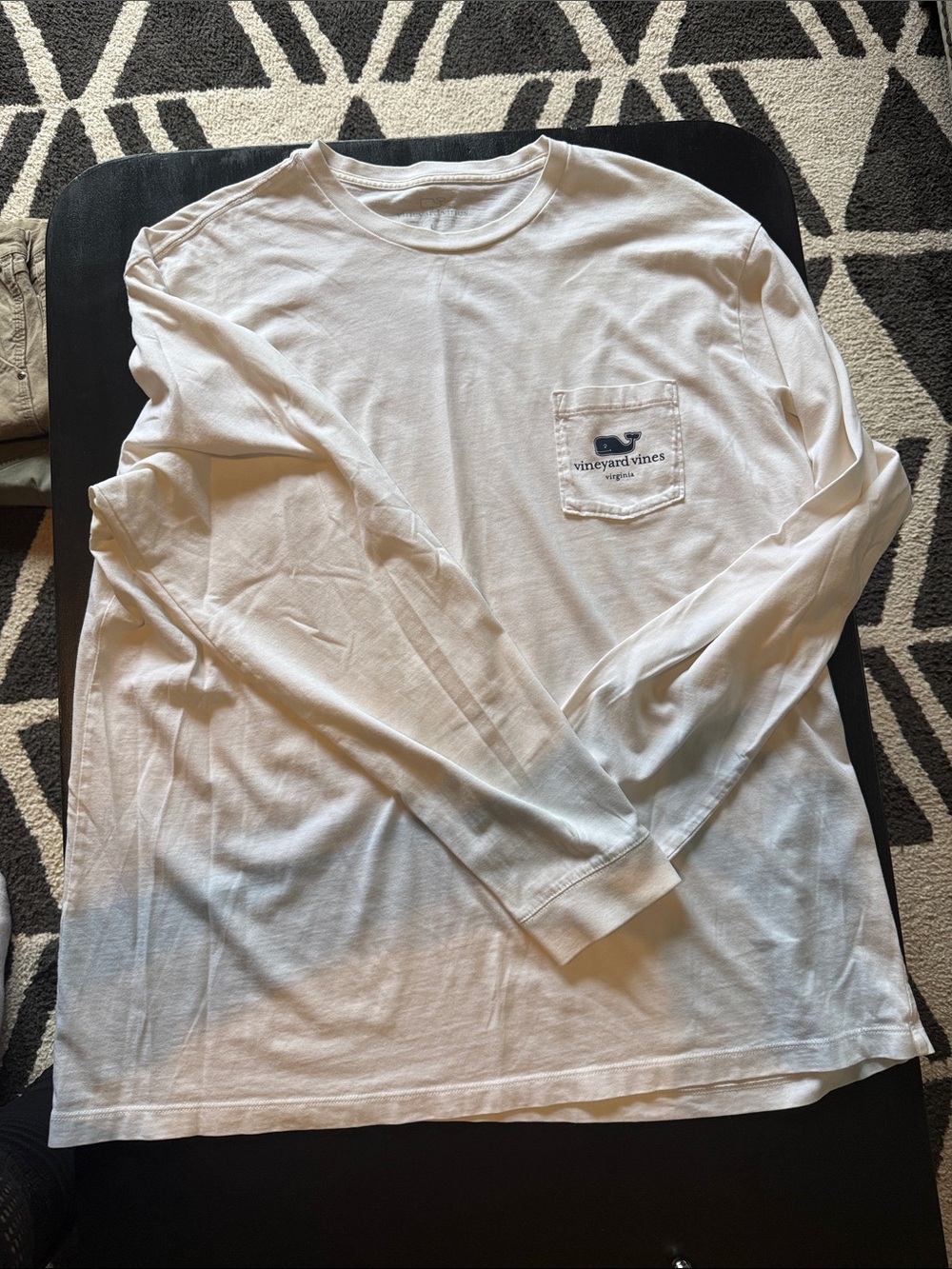 Vineyard Vines White Long-Sleeve Pocket Tee